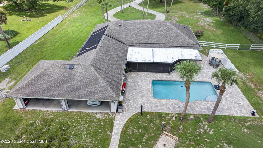 Photo of 5365 Pine Street