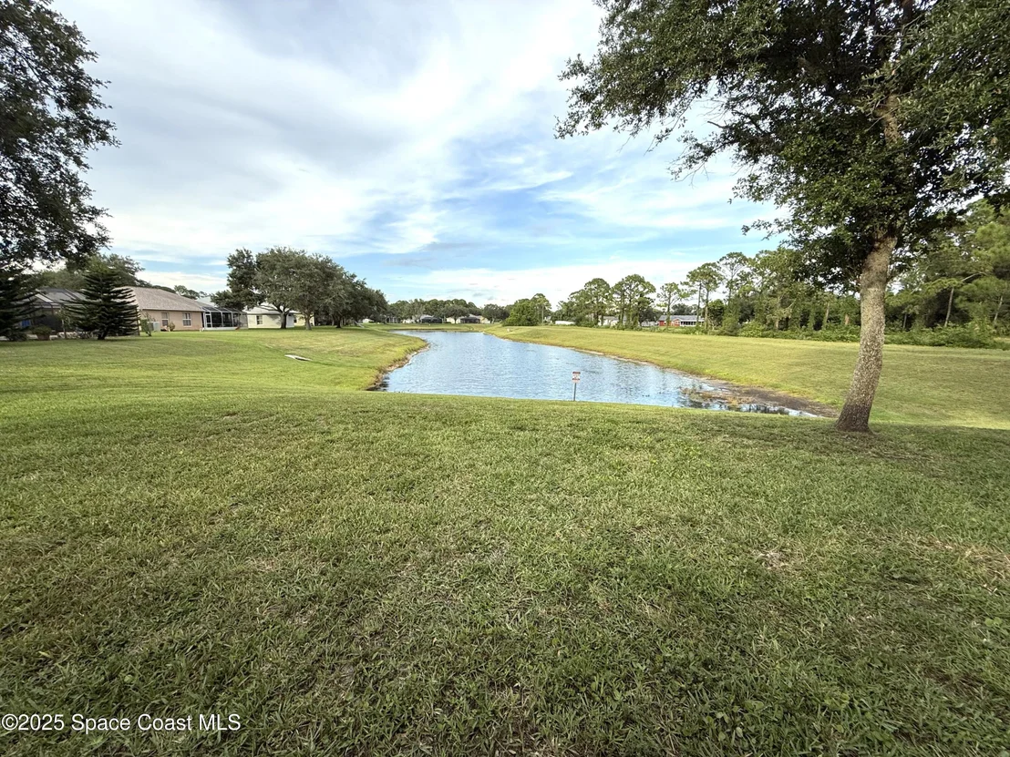 Photo of 1785 Windbrook Drive