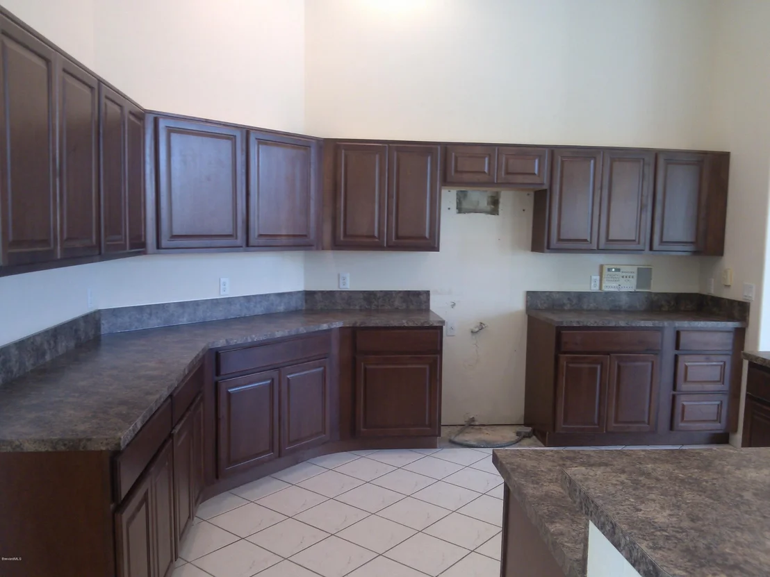 Photo of 4474 Long Lake Road
