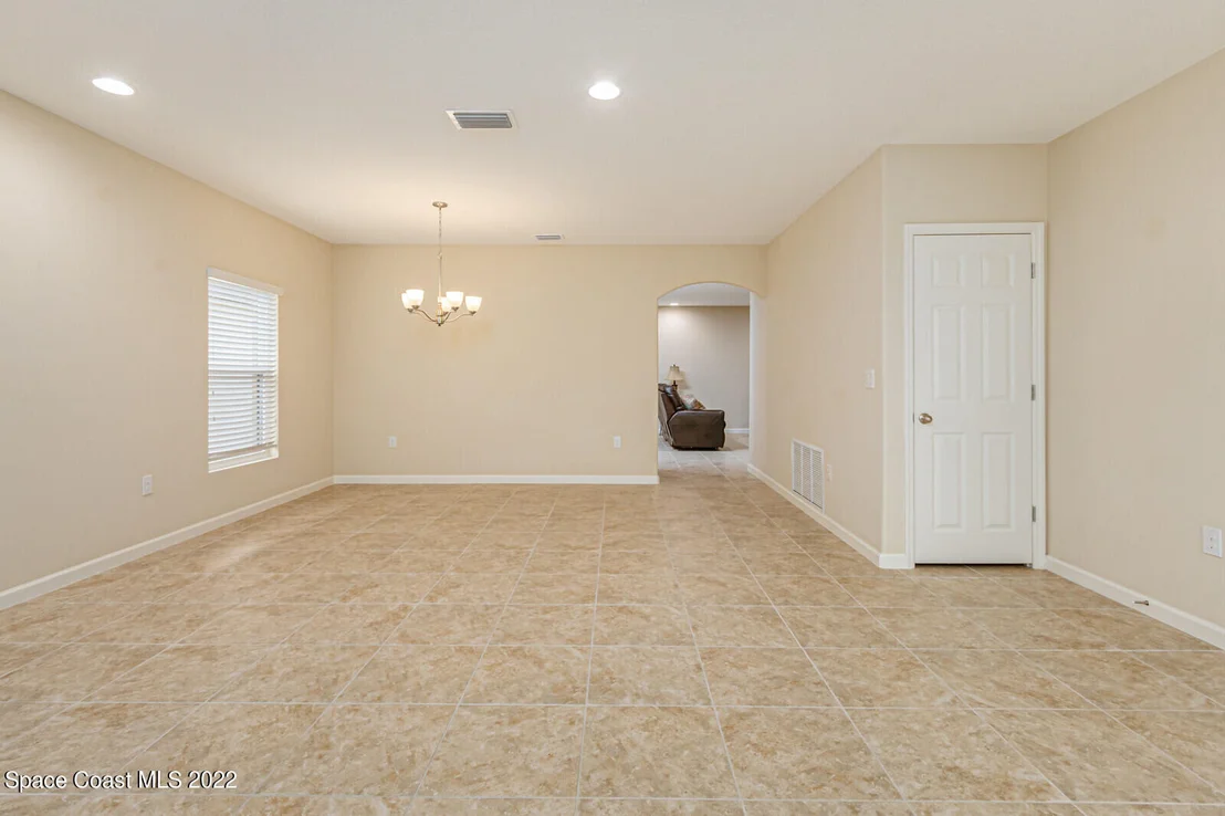 Photo of 1275 Fuji Drive