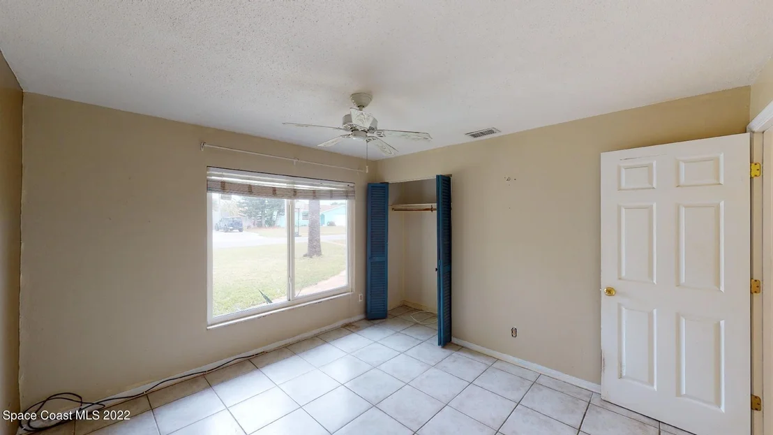 Photo of 2365 Reef Avenue