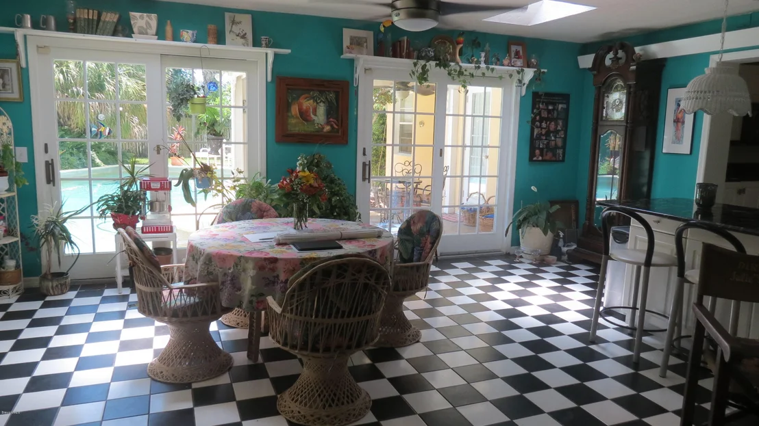 Photo of 145 Orlando Boulevard