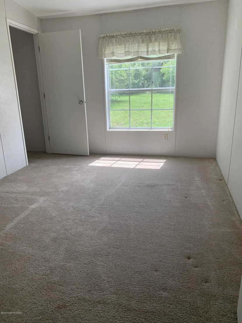 Photo of 665 Camp Road