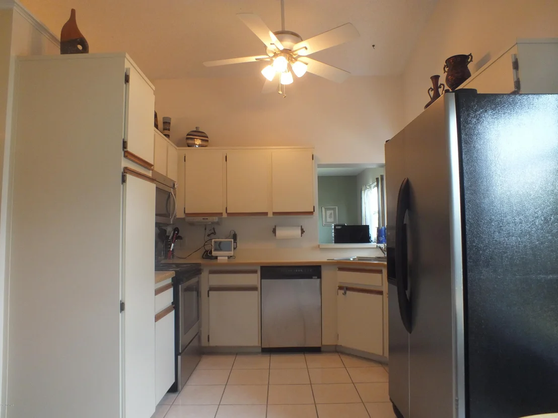Photo of 880 Yorktowne Drive