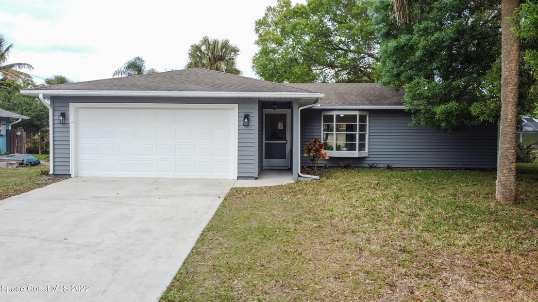 Photo of 1526 Dewitt Lane