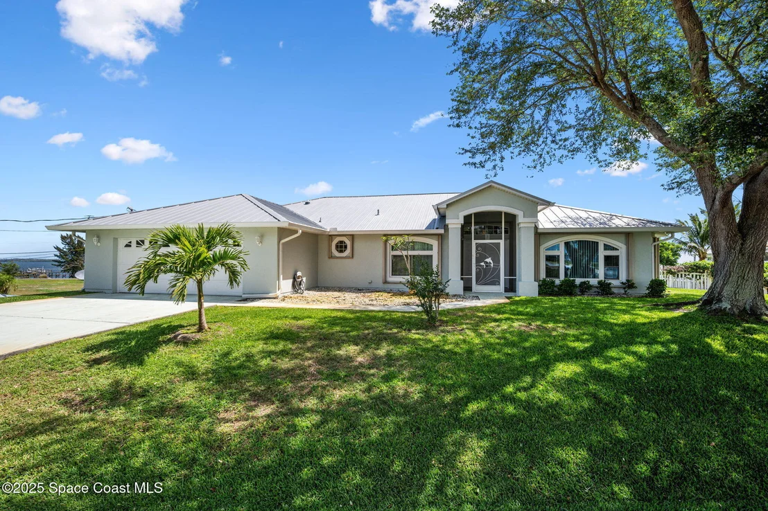Photo of 7109 Blue Shore Road