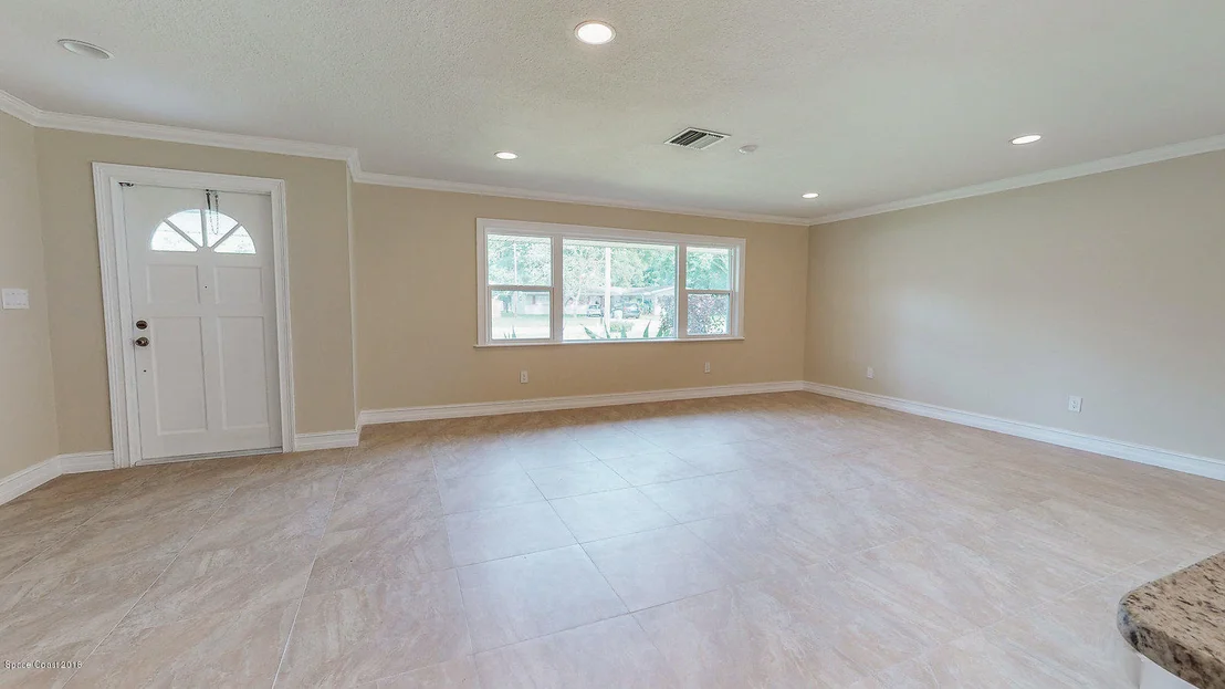 Photo of 8673 Sylvan Drive