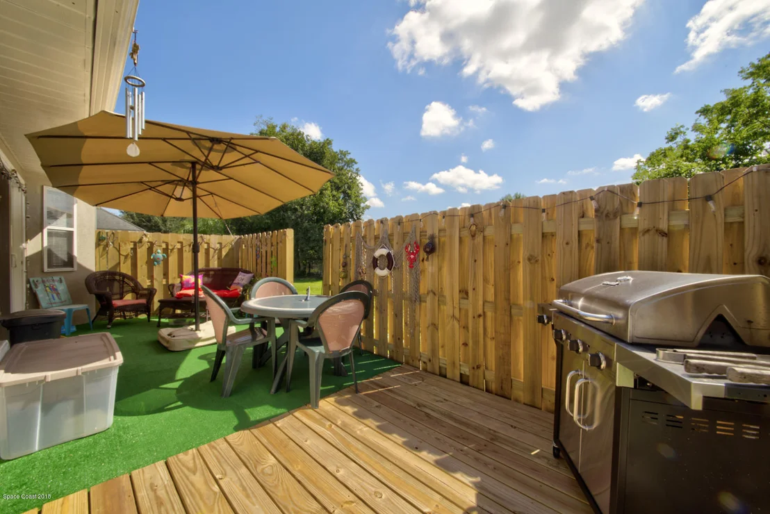 Photo of 6483 Bamboo Avenue