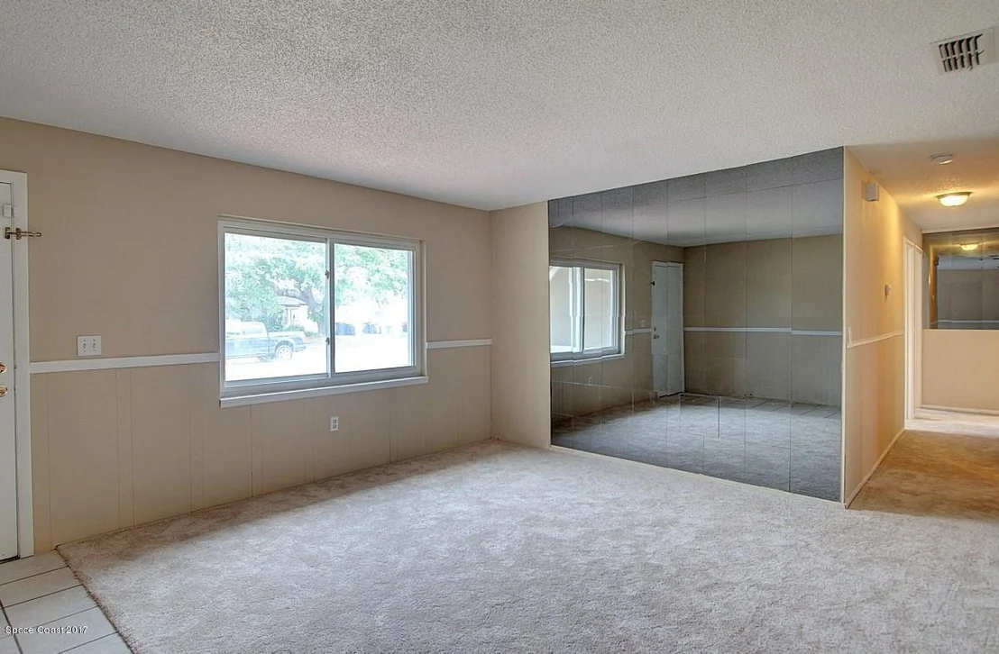 Photo of 1047 Marlin Drive
