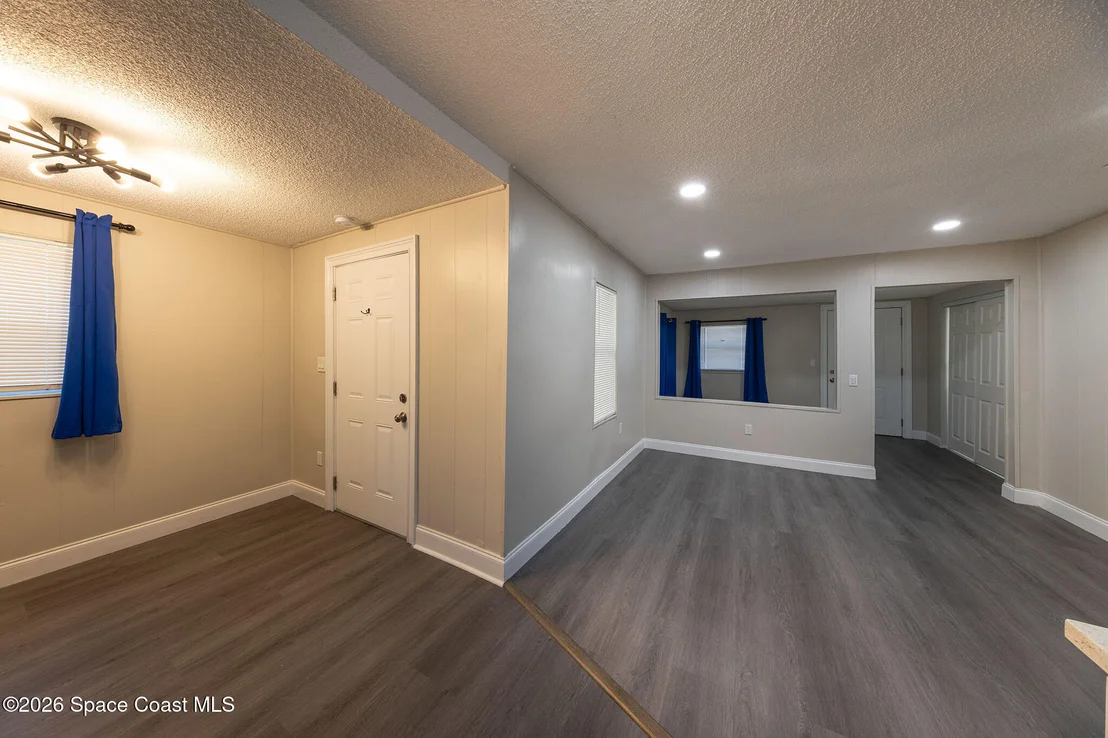 Photo of 2681 Orange Avenue