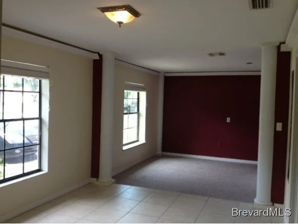 Photo of 4910 Mayflower
