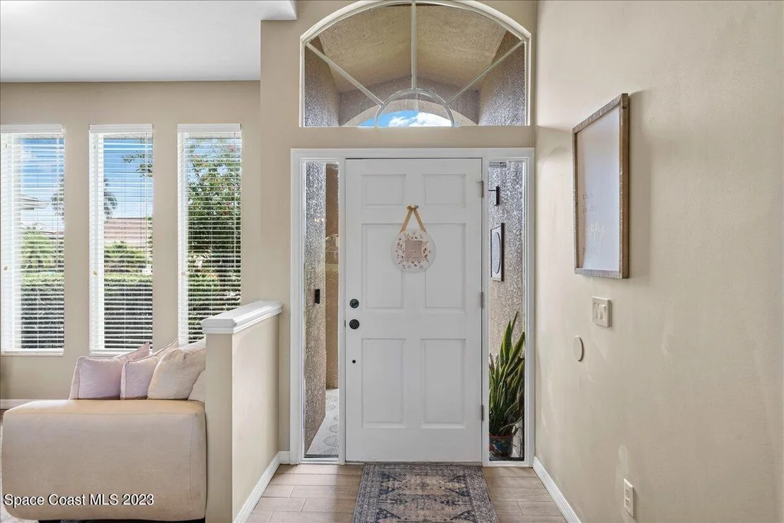 Photo of 767 Thrasher Drive
