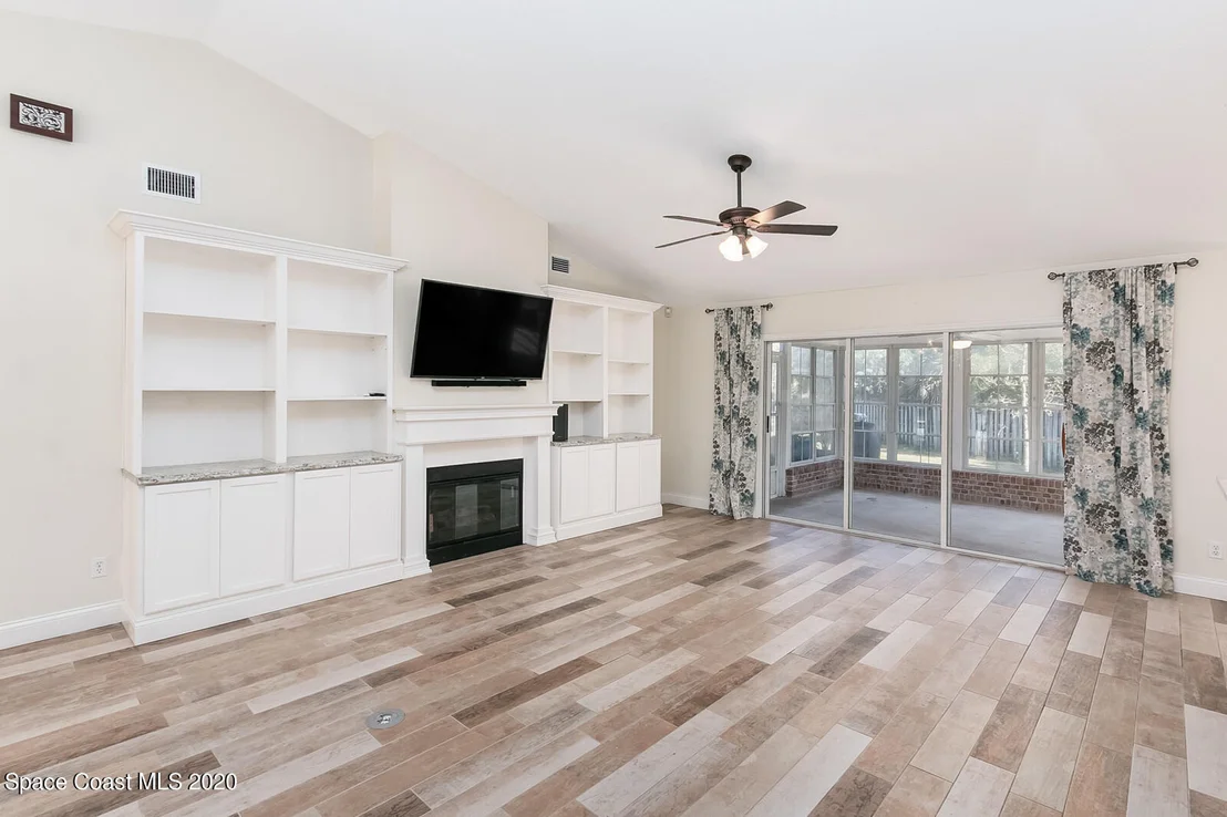 Photo of 162 Palm Circle