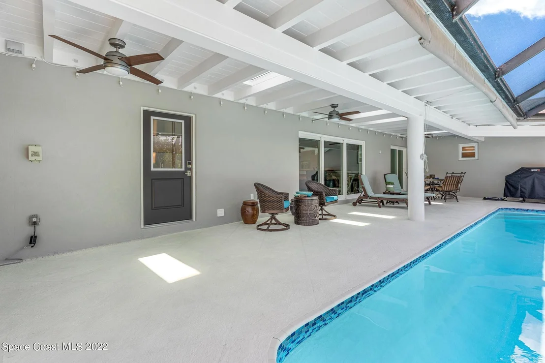 Photo of 200 Oak Street