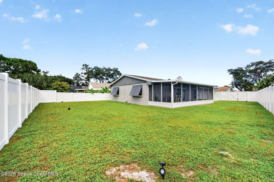 Photo of 414 Myrtlewood Road