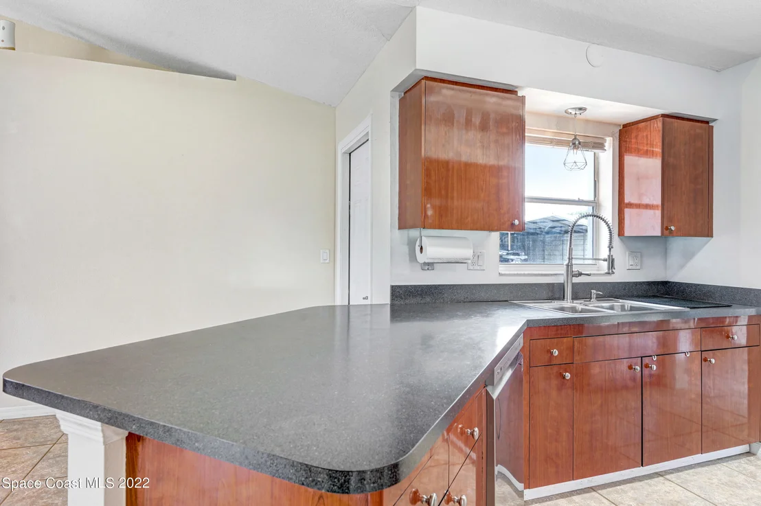 Photo of 5160 Arlington Road