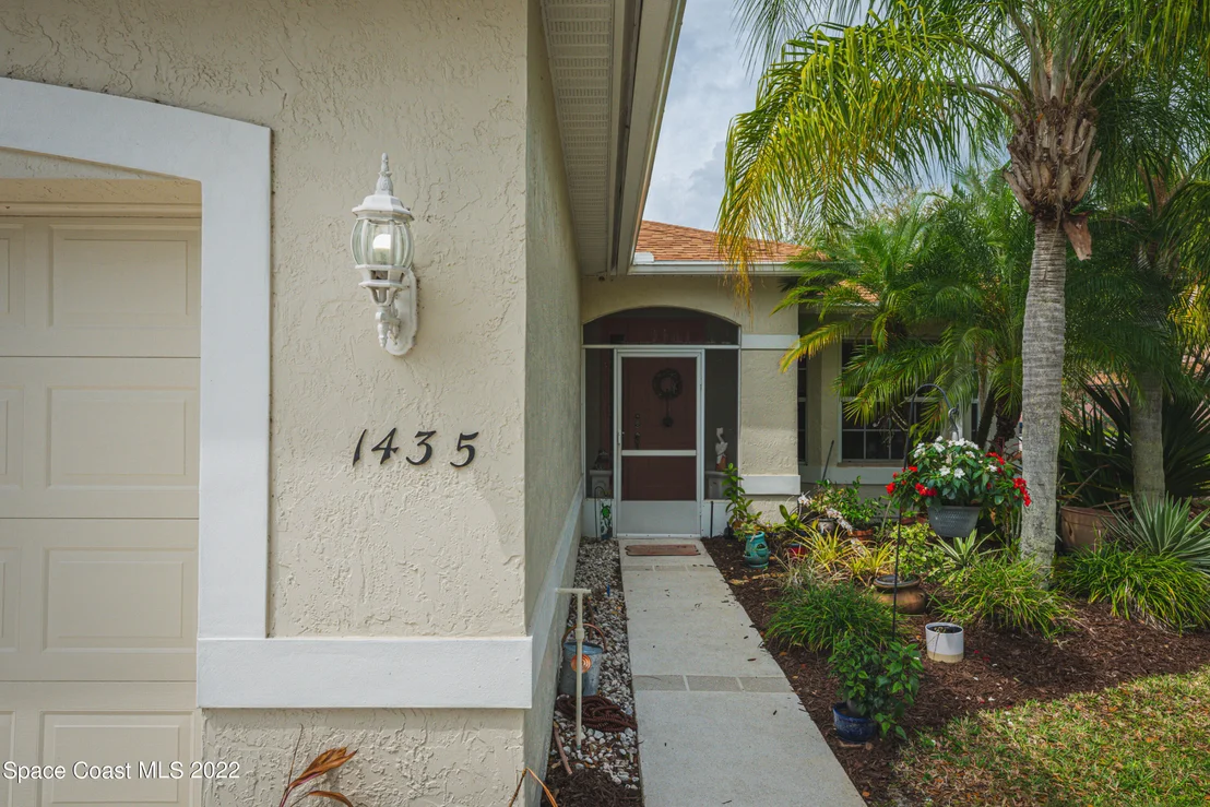 Photo of 1435 Tradewinds Way