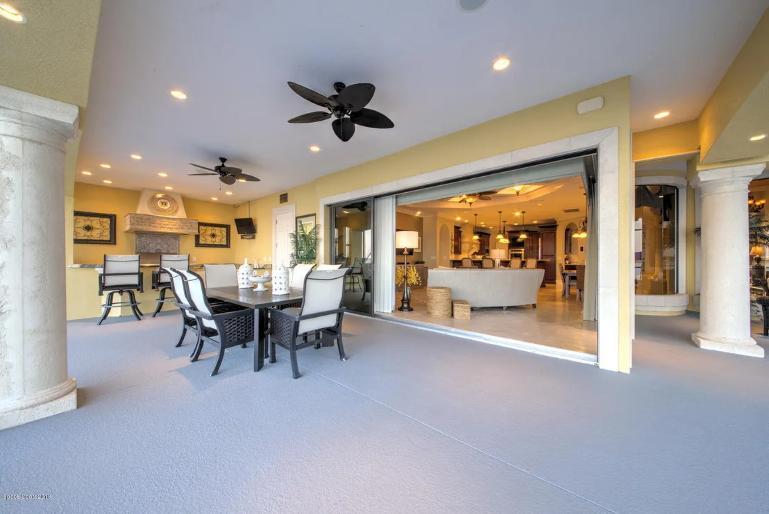 Photo of 2202 Rockledge Drive