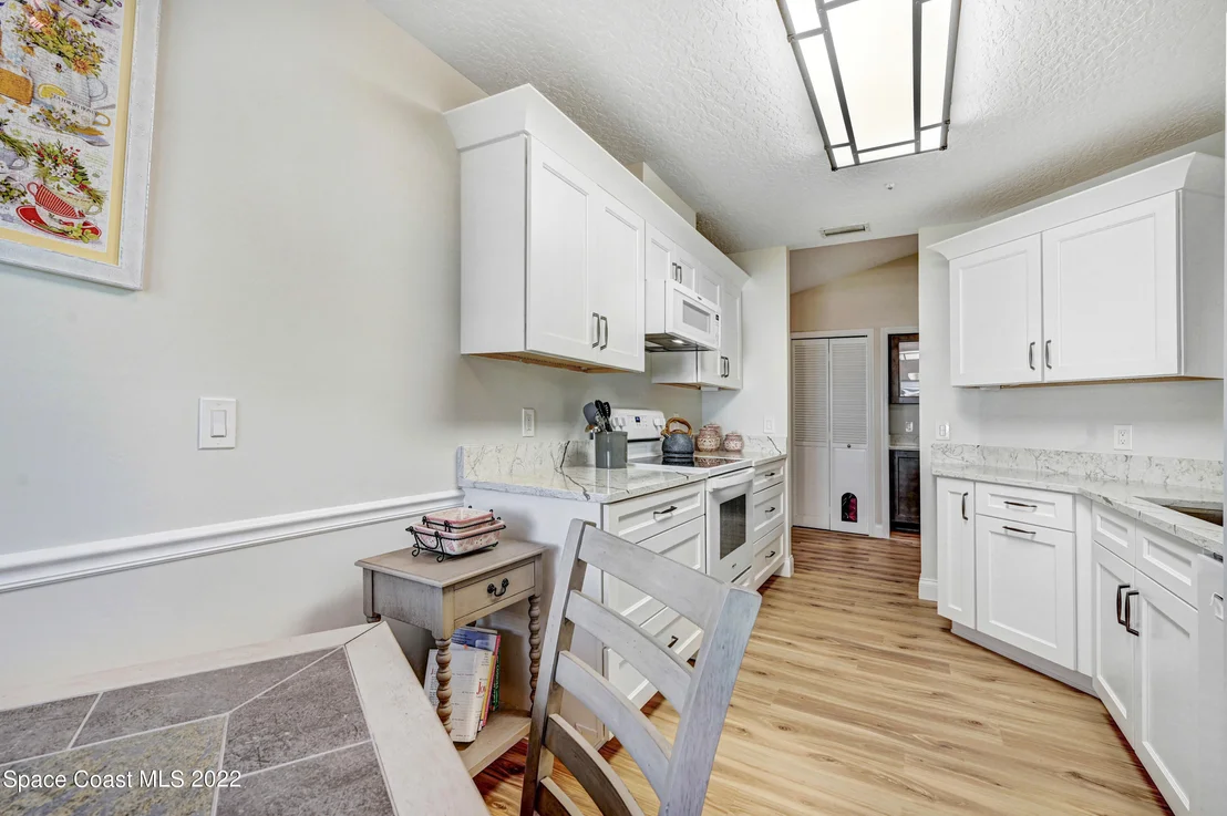 Photo of 820 Ridge Lake Drive