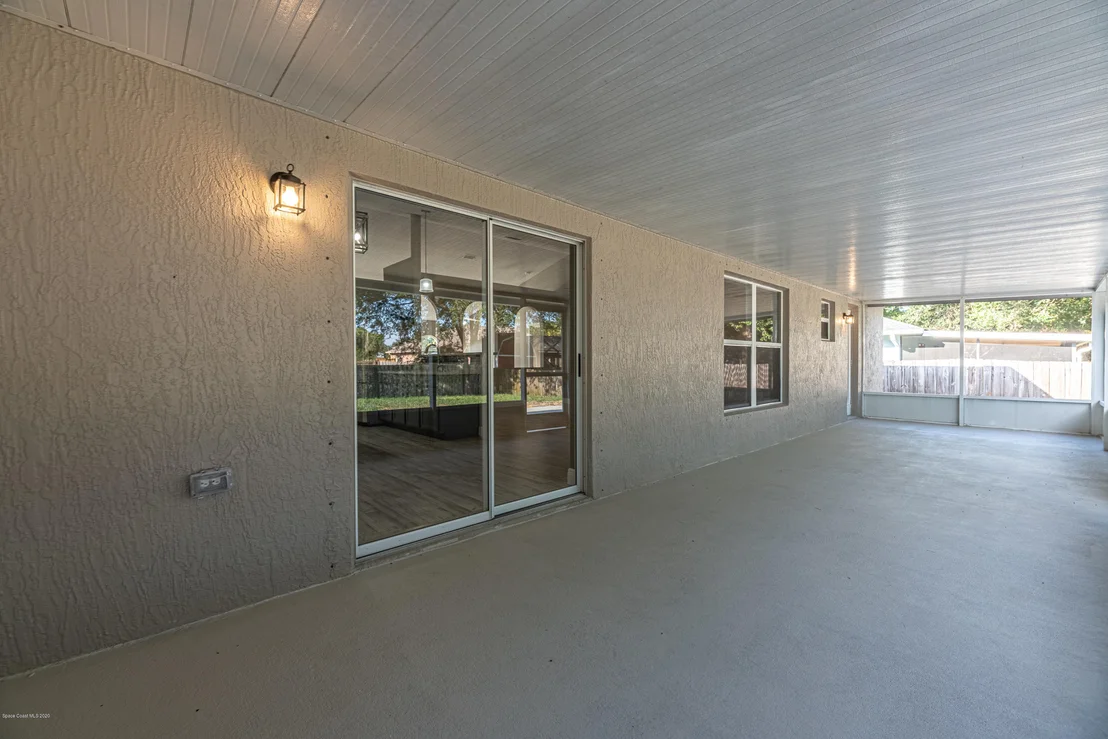 Photo of 6107 Corning Road