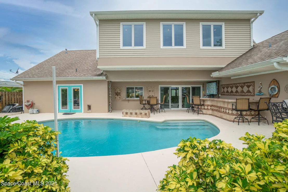 Photo of 432 Cardinal Drive