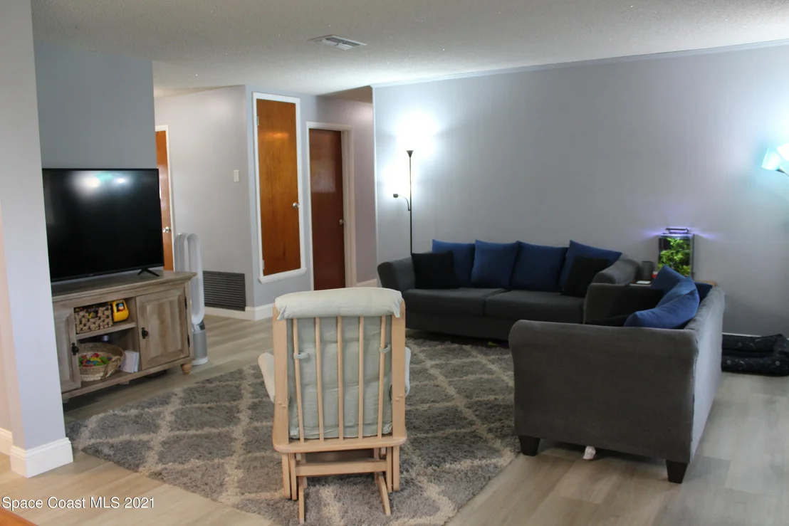Photo of 992 Sarazen Drive