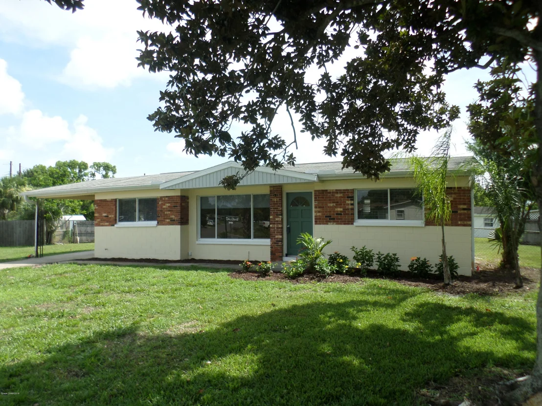 Photo of 1048 Illinois Road