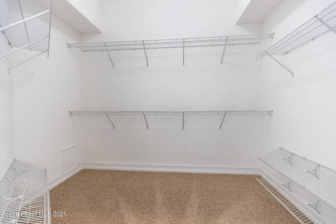 Photo of 869 Seven Gables Circle SE