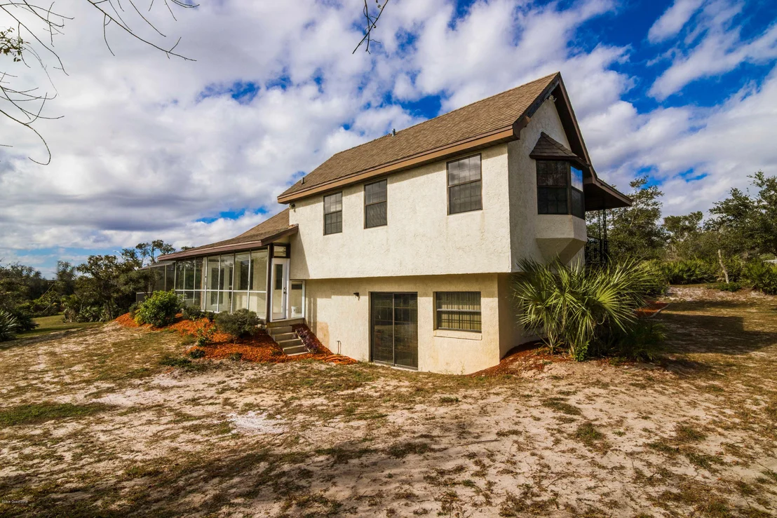 Photo of 2310 Holder Road