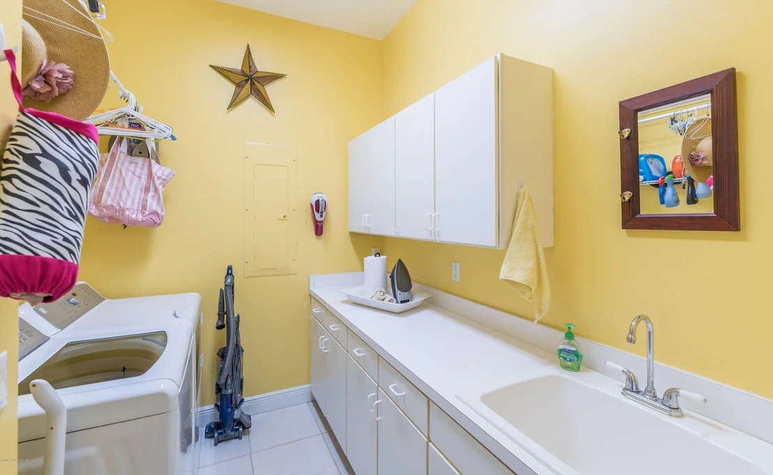 Photo of 1225 Tuckaway Drive