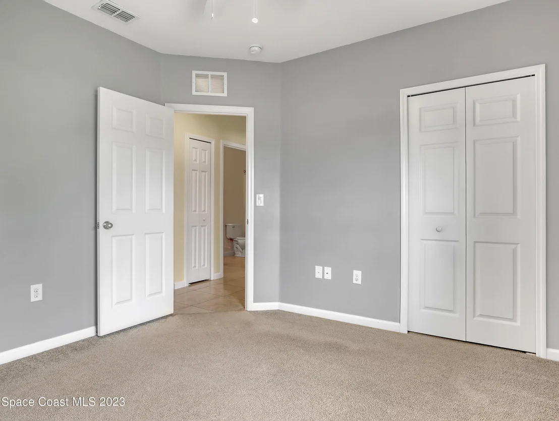Photo of 1645 Litchfield Drive
