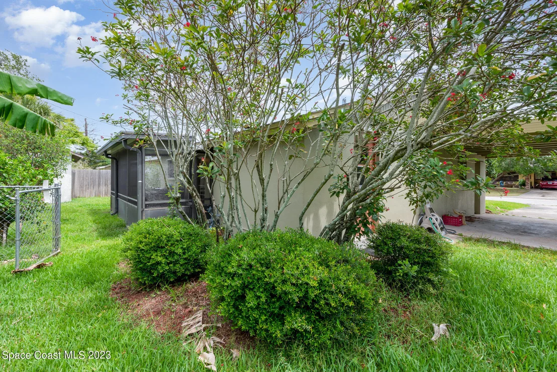 Photo of 970 Miracle Way