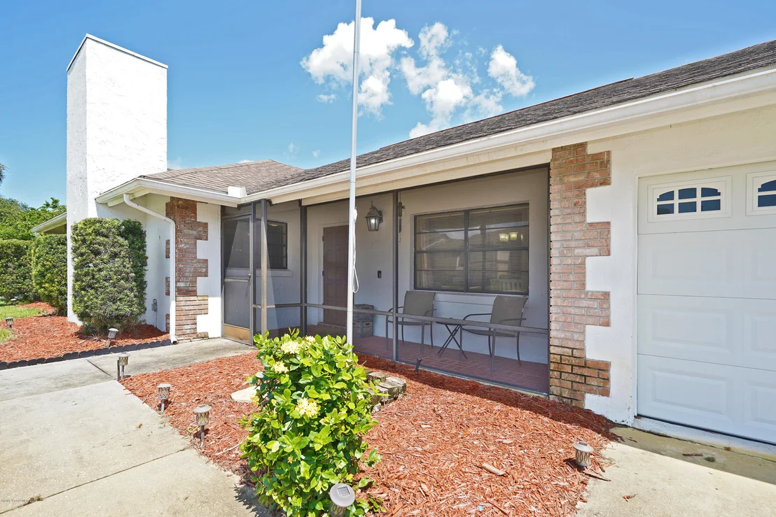 Photo of 1695 Figtree Drive