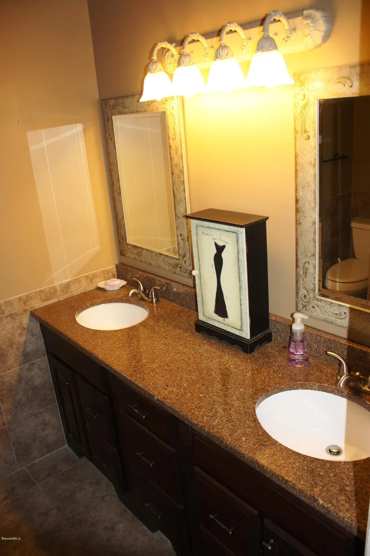 Photo of 340 Apollo Drive