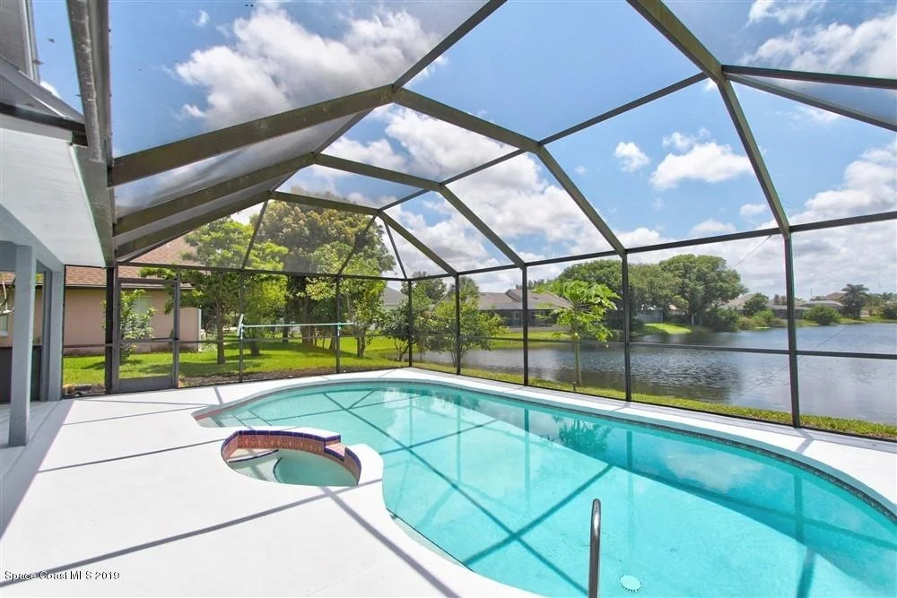 Photo of 2090 Lionel Drive