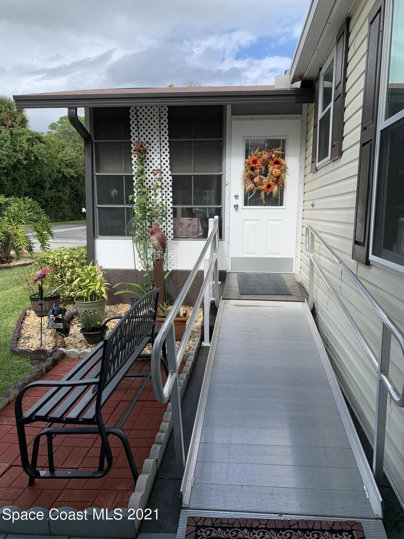 Photo of 372 Scenic Drive