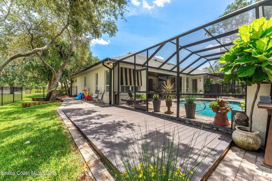 Photo of 891 Peregrine Drive