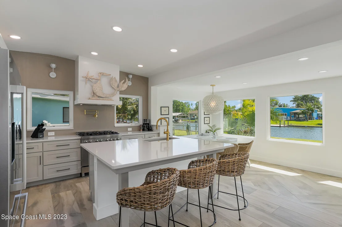 Photo of 459 Barrello Lane