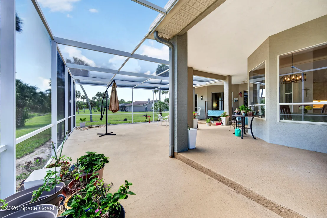 Photo of 900 Bluegrass Lane