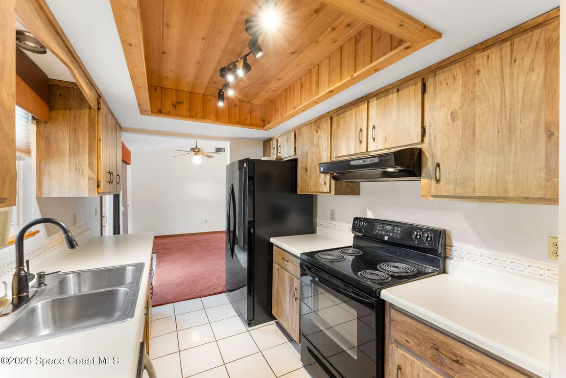 Photo of 7256 Bright Avenue