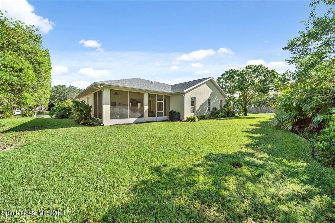 Photo of 1150 Spring Oak Drive