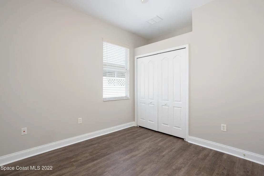 Photo of 1660 Bridgeport Circle
