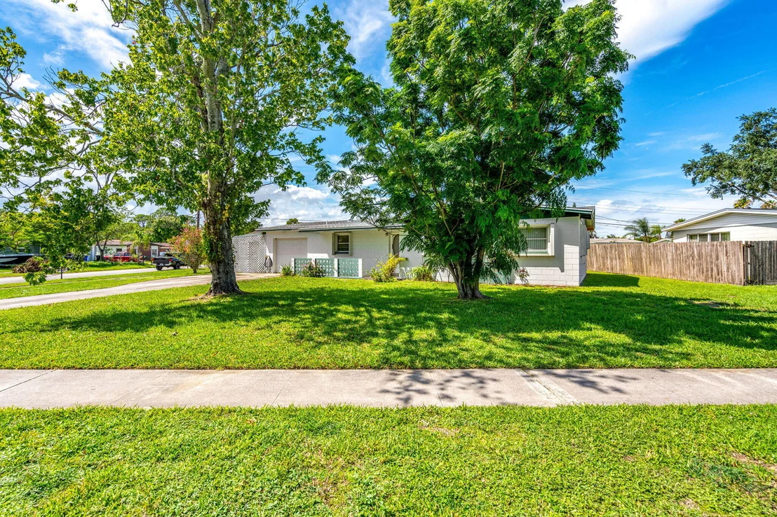 Photo of 1094 Basque Drive