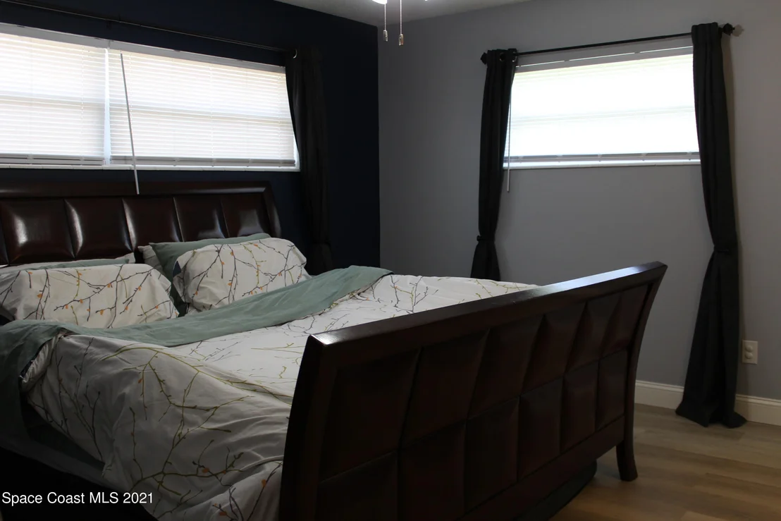 Photo of 992 Sarazen Drive