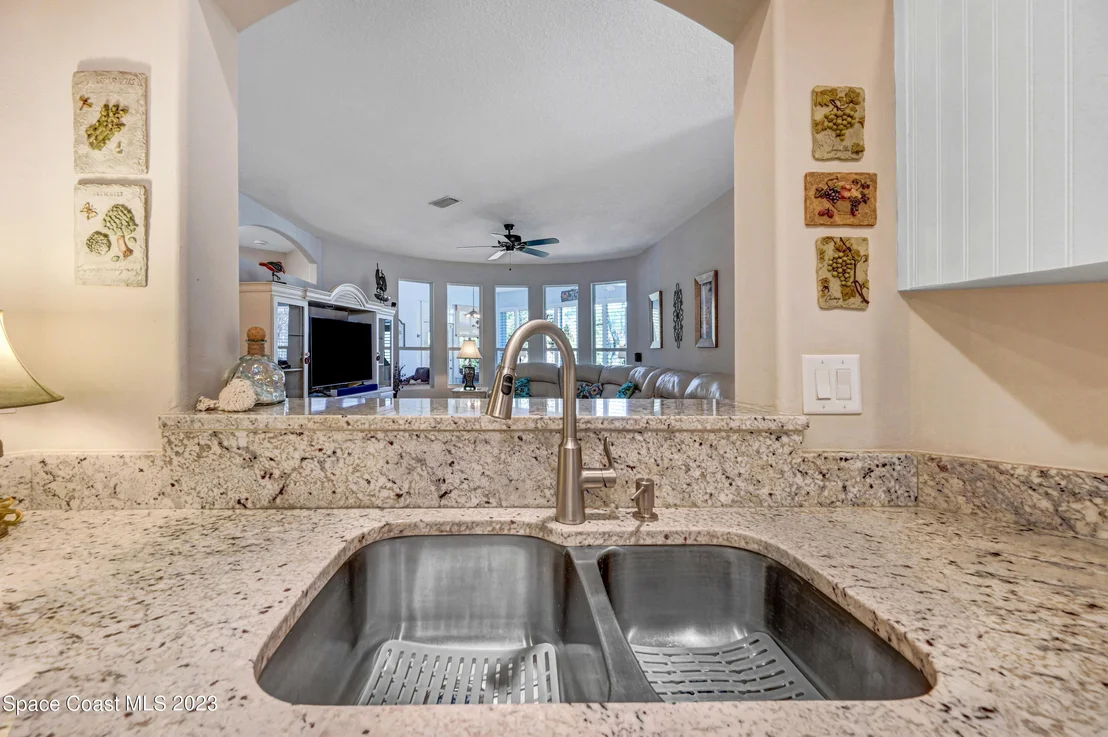 Photo of 4746 Parkstone Drive