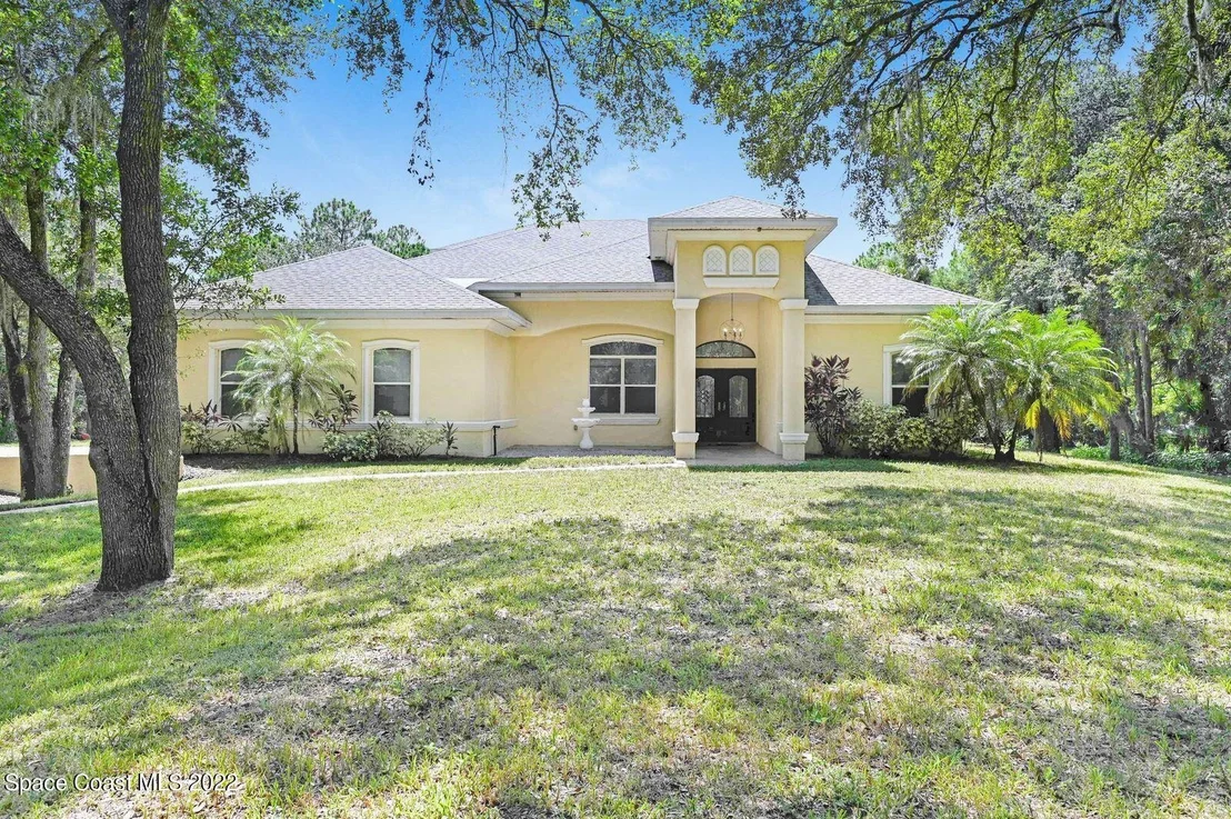 Photo of 1170 Adamson Road