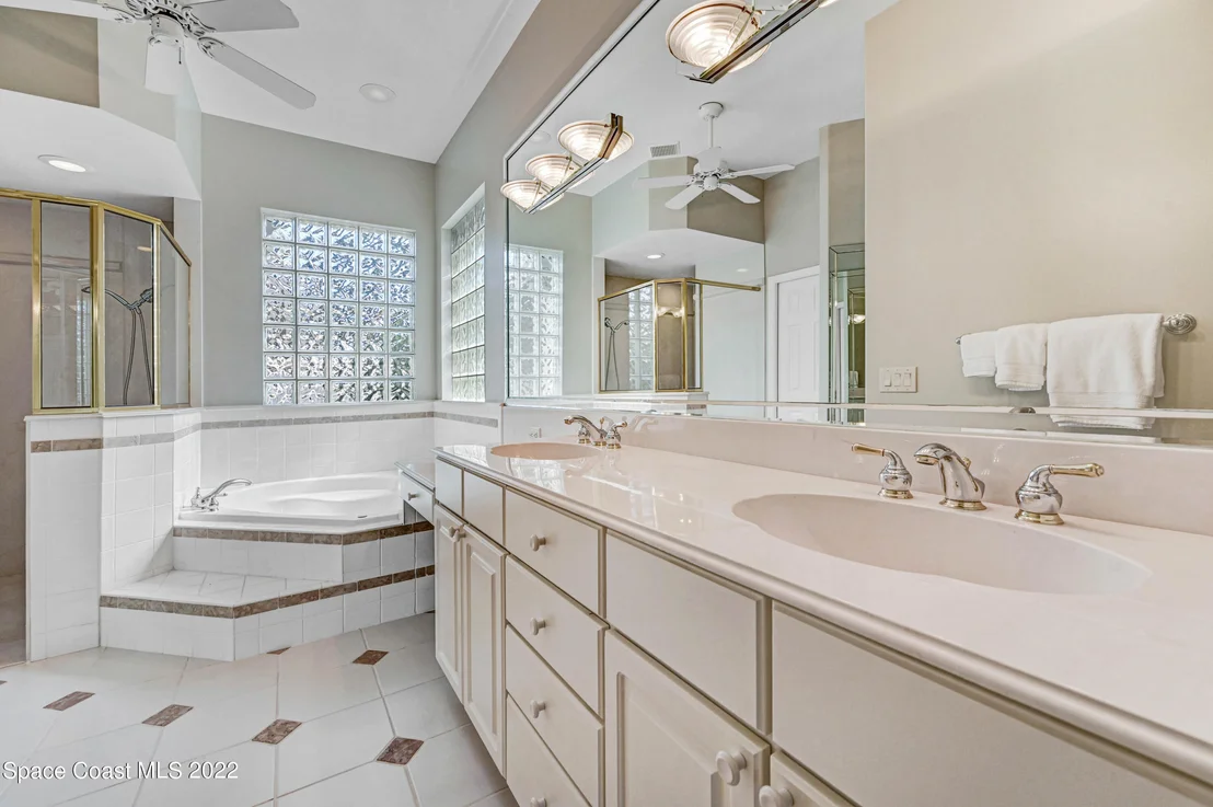 Photo of 961 Palm Brook Drive