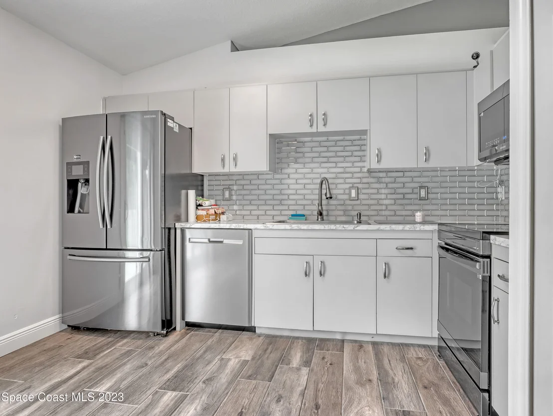 Photo of 5233 Carrick Road