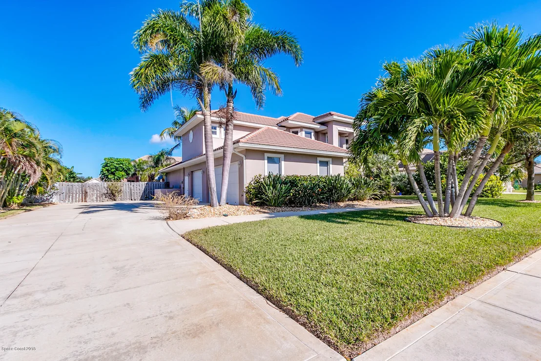 Photo of 333 Rio Villa Boulevard