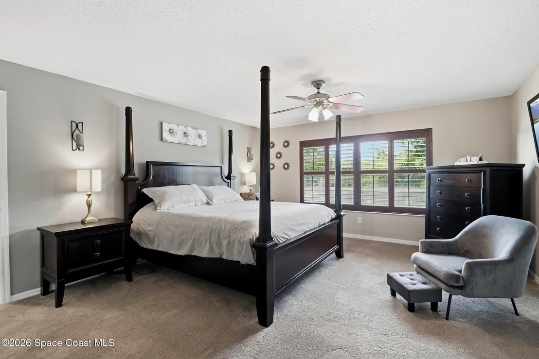 Photo of 1400 Bourke Lane
